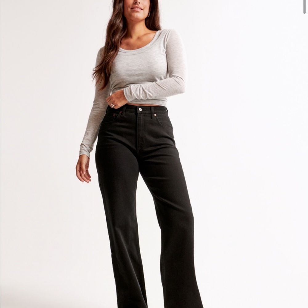 High Rise 90’s relaxed Jean Size 25 SHORT